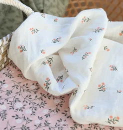A Little Lovely Company Muslin Cloths-Muslin cloth set of 2: Little flowers